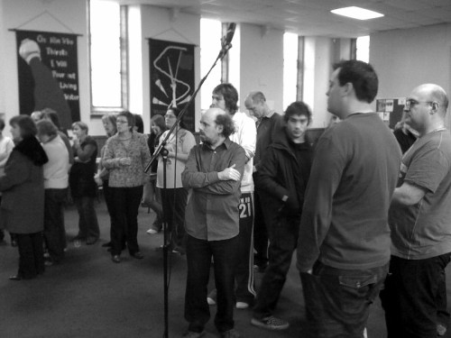 Steels_singing_photo_1